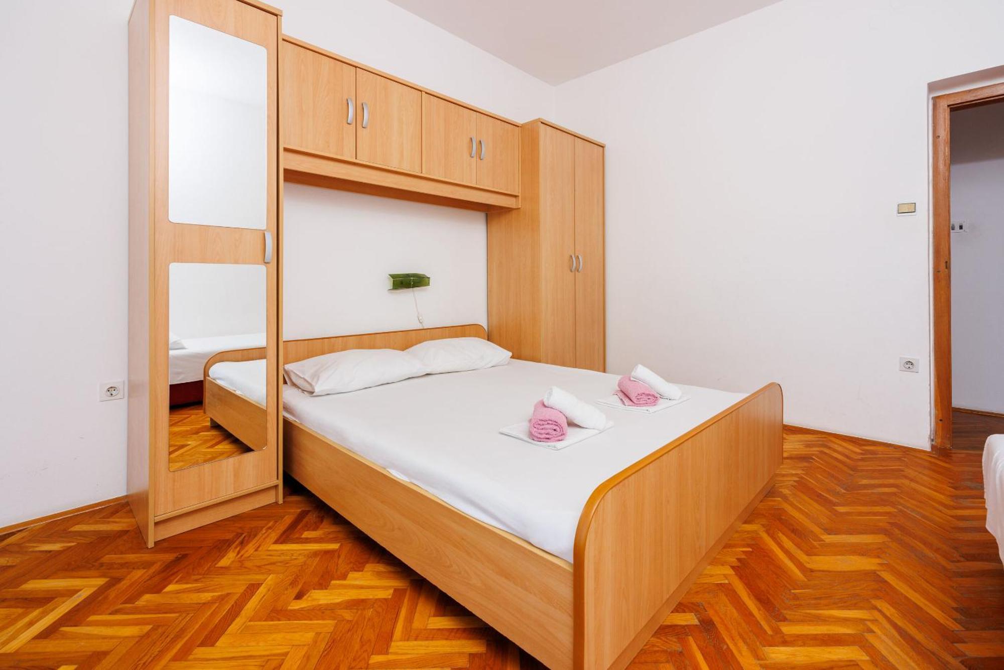 Apartments Davorka Crikvenica Kültér fotó